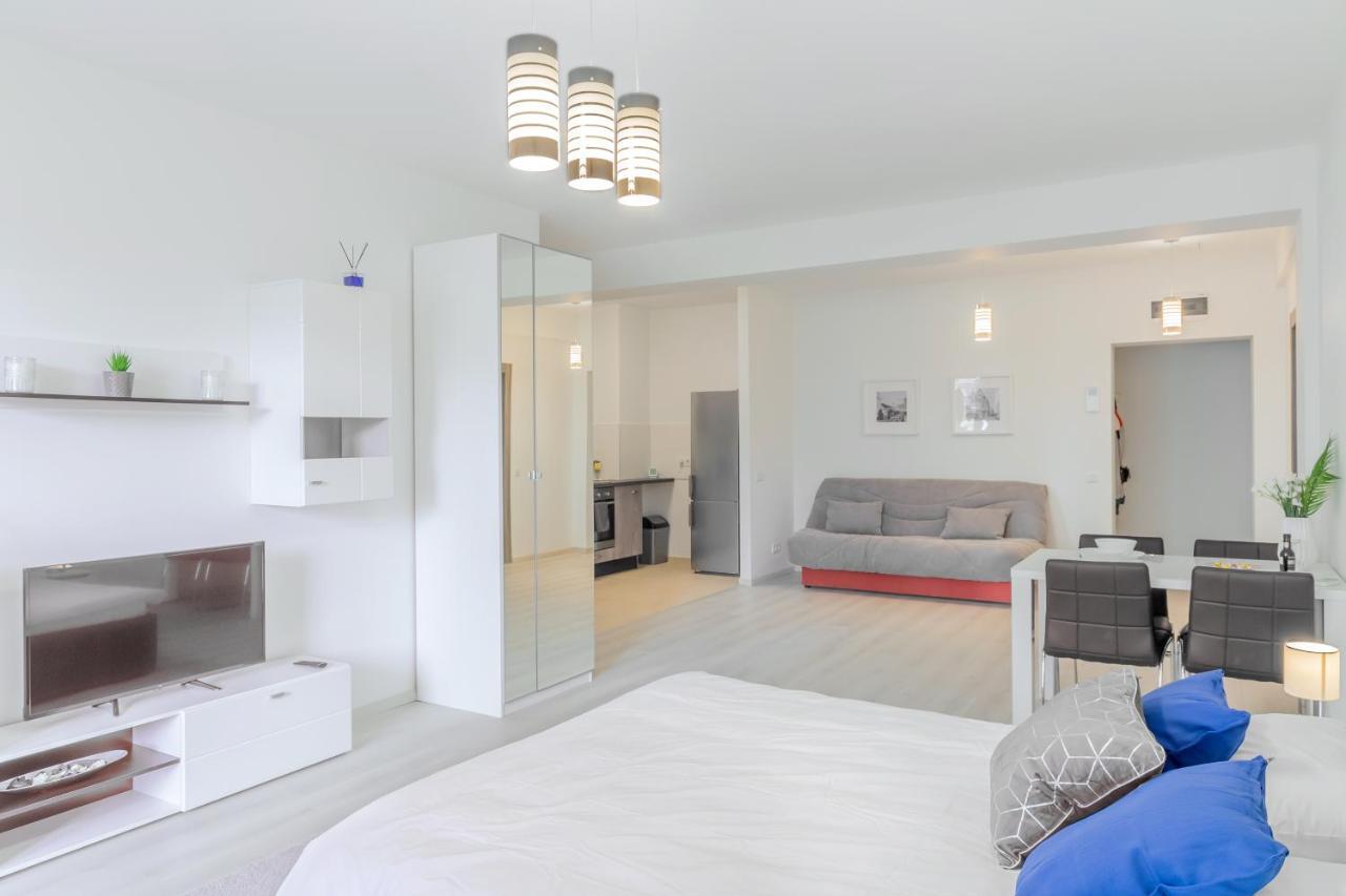 Atlas Unirii: Upscale Flats In The Heart Of Bucharest! Екстериор снимка