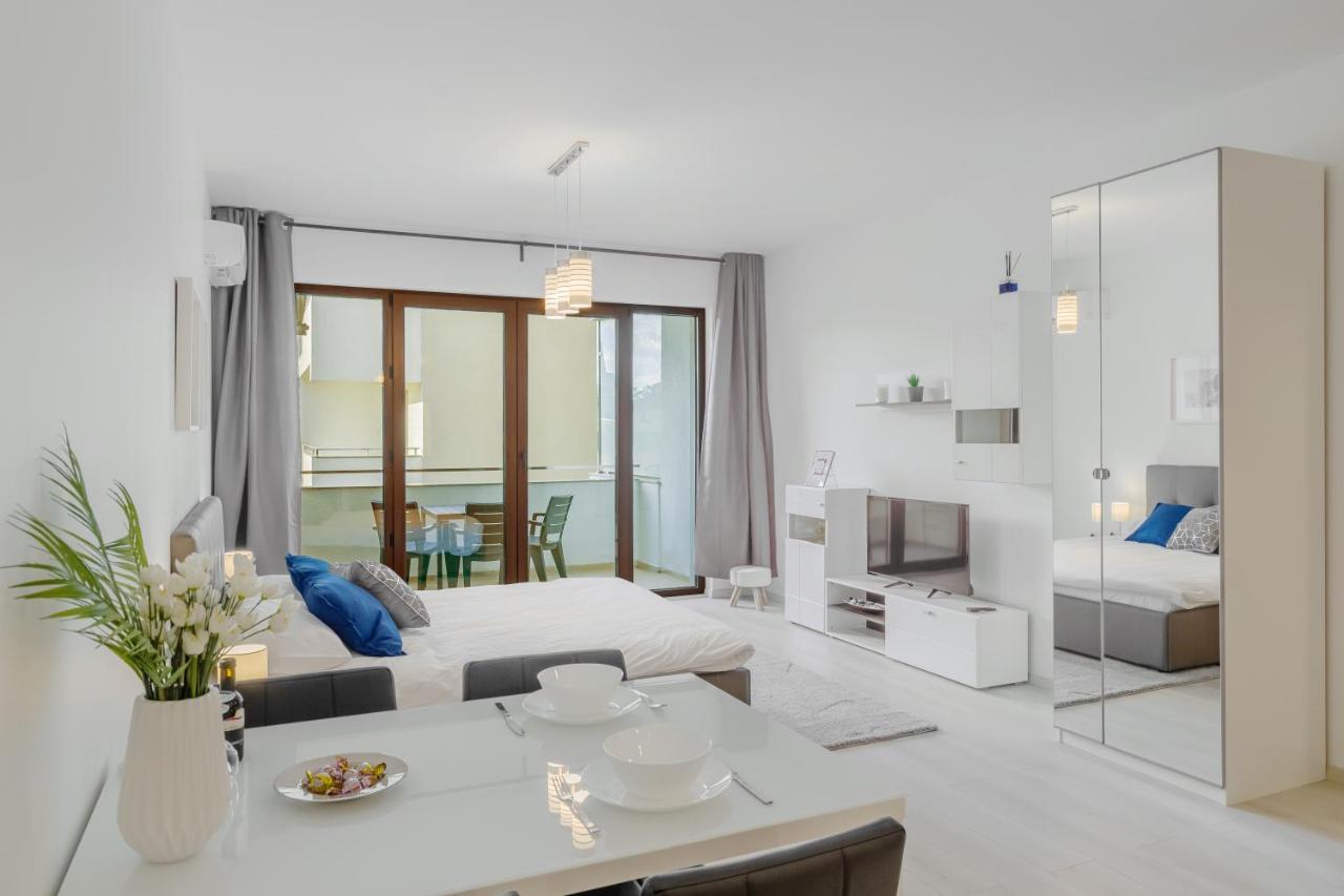 Atlas Unirii: Upscale Flats In The Heart Of Bucharest! Екстериор снимка